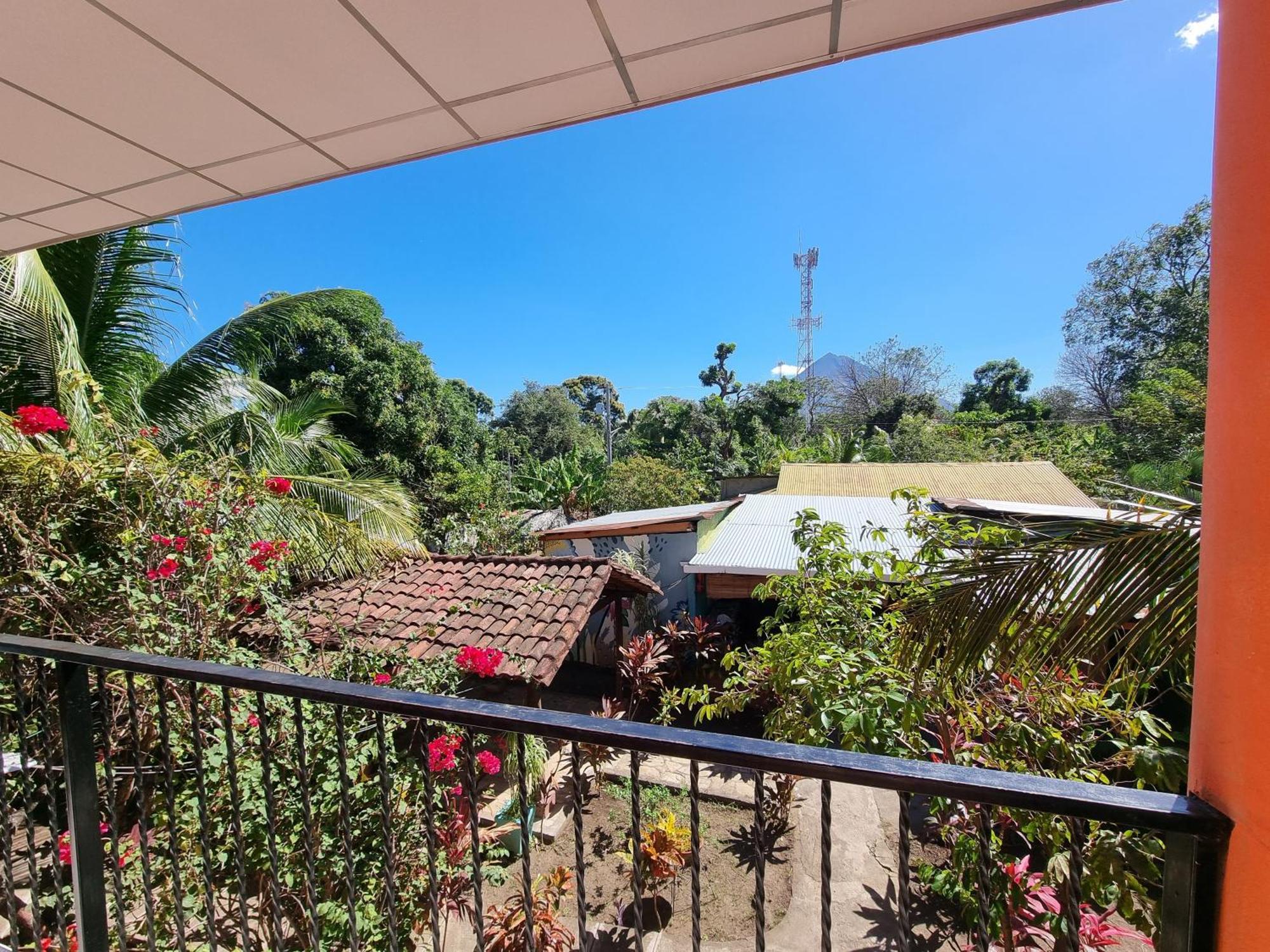 לינה וארוחת בוקר מויוגאלפה Ometepe House מראה חיצוני תמונה