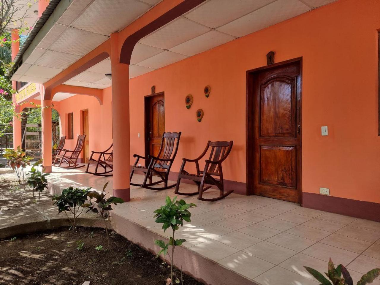 לינה וארוחת בוקר מויוגאלפה Ometepe House מראה חיצוני תמונה