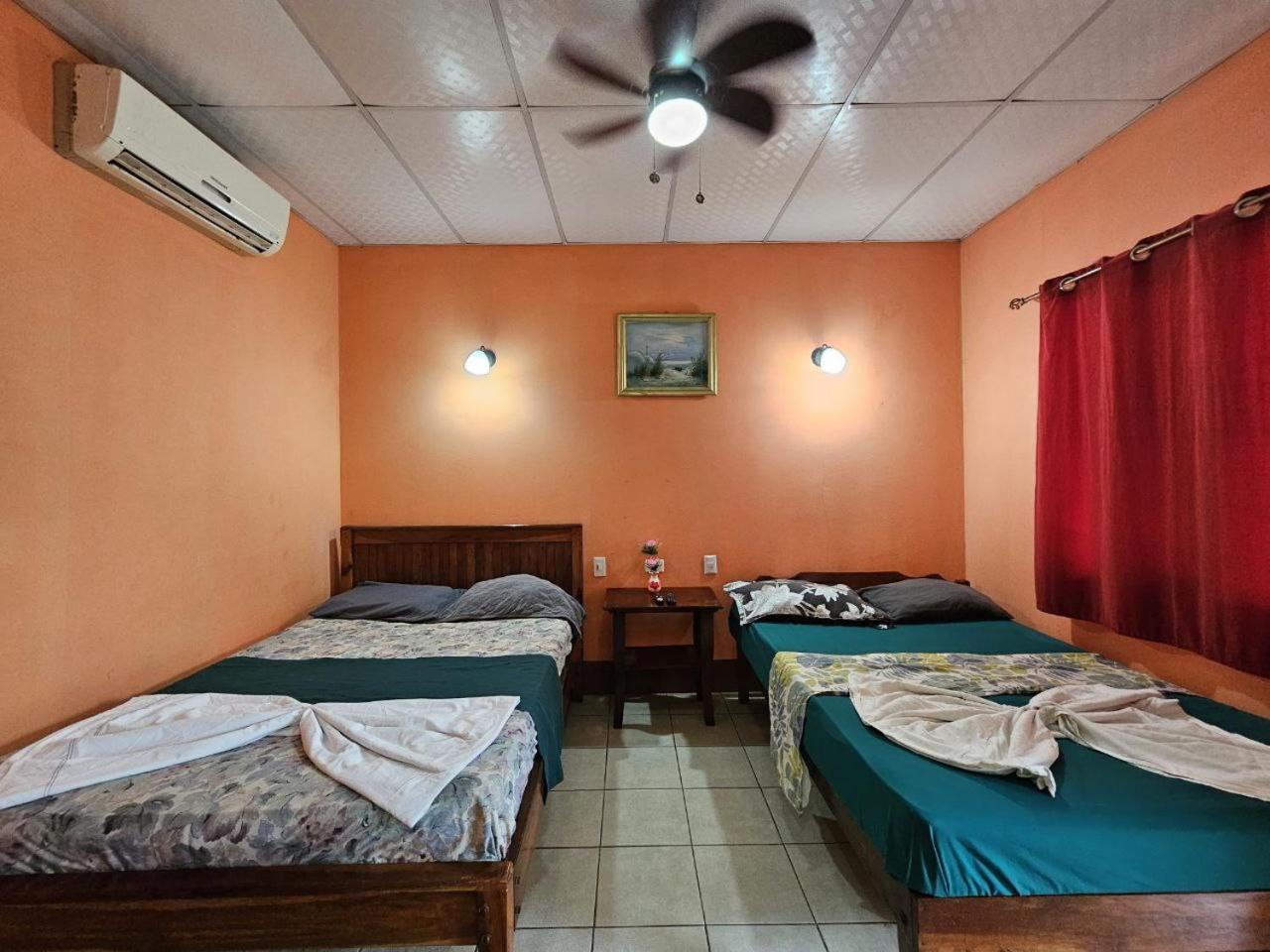 לינה וארוחת בוקר מויוגאלפה Ometepe House מראה חיצוני תמונה