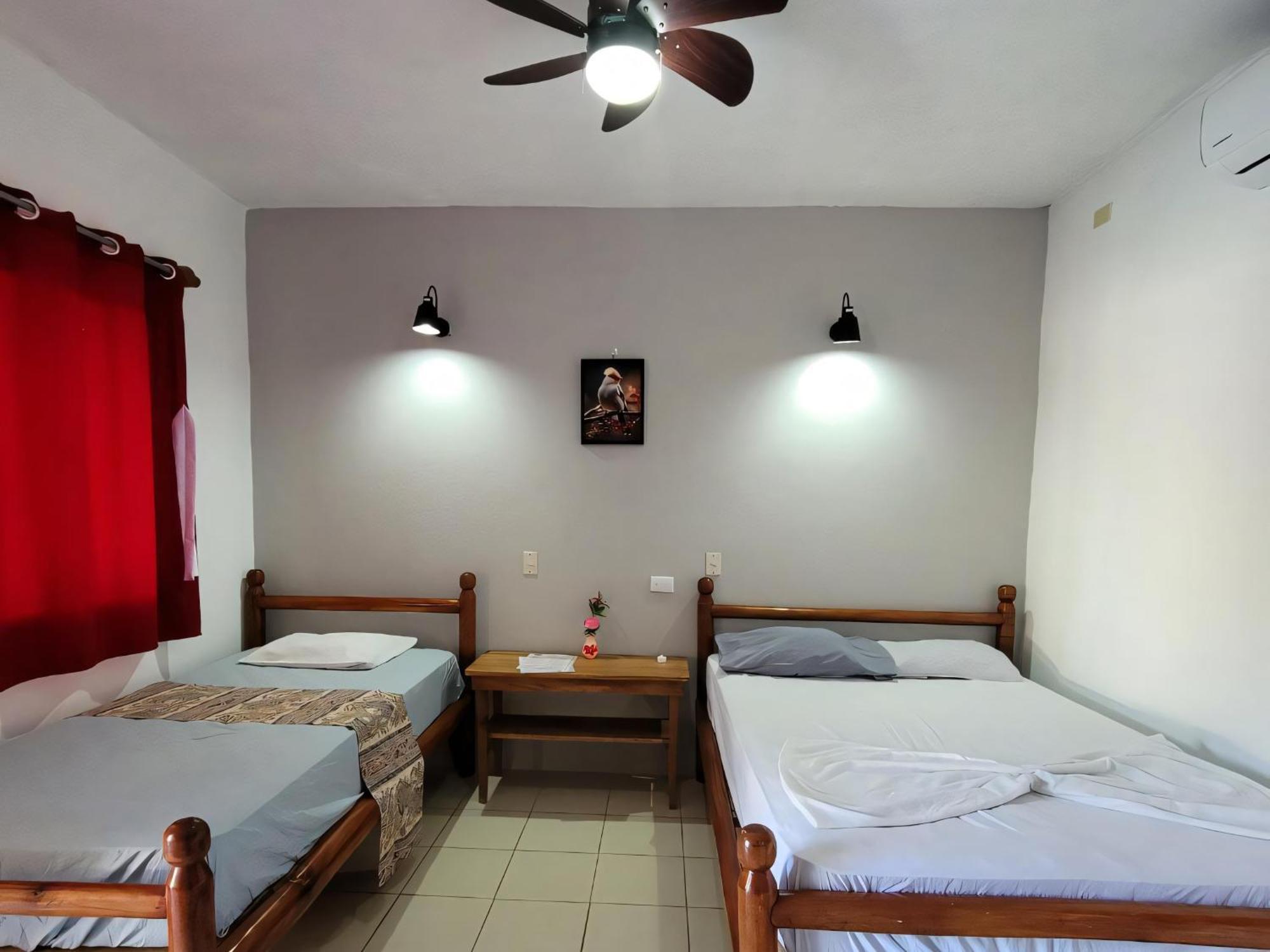 לינה וארוחת בוקר מויוגאלפה Ometepe House מראה חיצוני תמונה