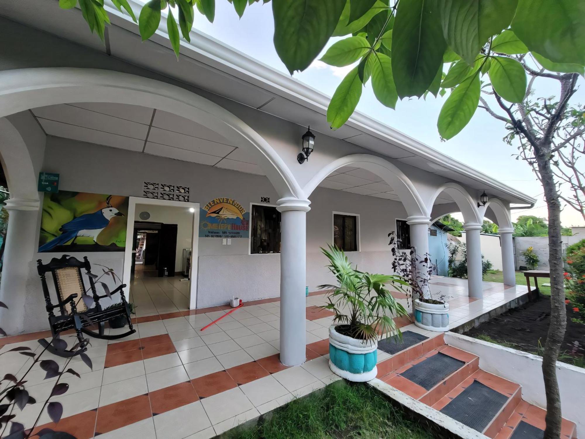 לינה וארוחת בוקר מויוגאלפה Ometepe House מראה חיצוני תמונה